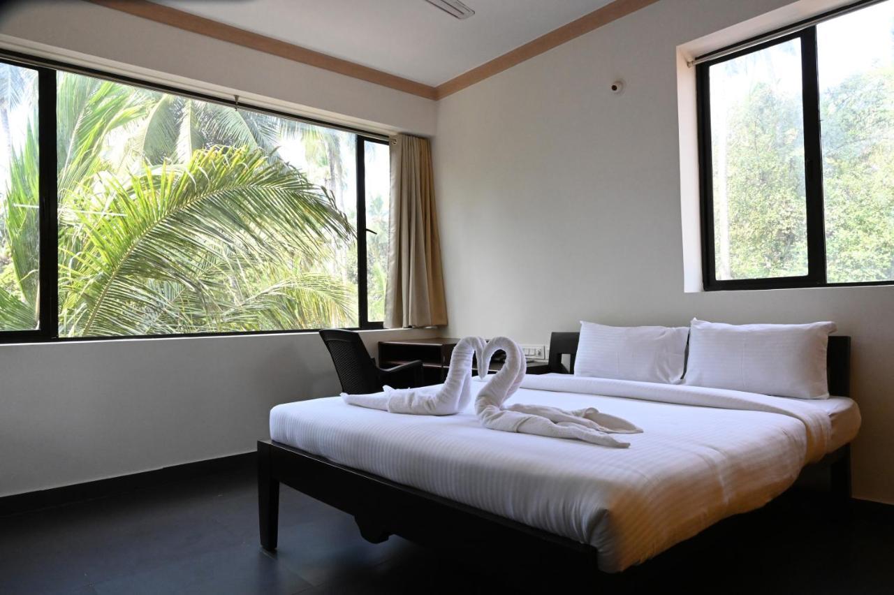 Resort De Goa Calangute Bagian luar foto